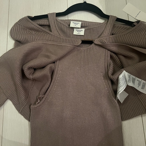 Abercrombie and fitch taupe Ribbed Knit Dress and Cardigan Set - Picture 3 of 5